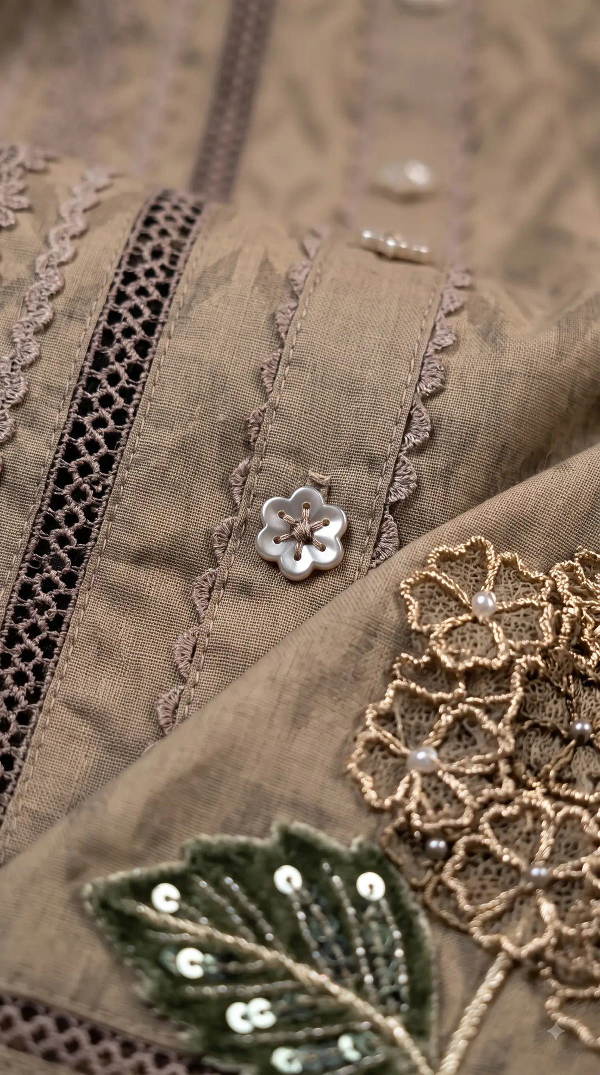 Premium Mul Designer Elegant Taupe Soft-Fabric Suit