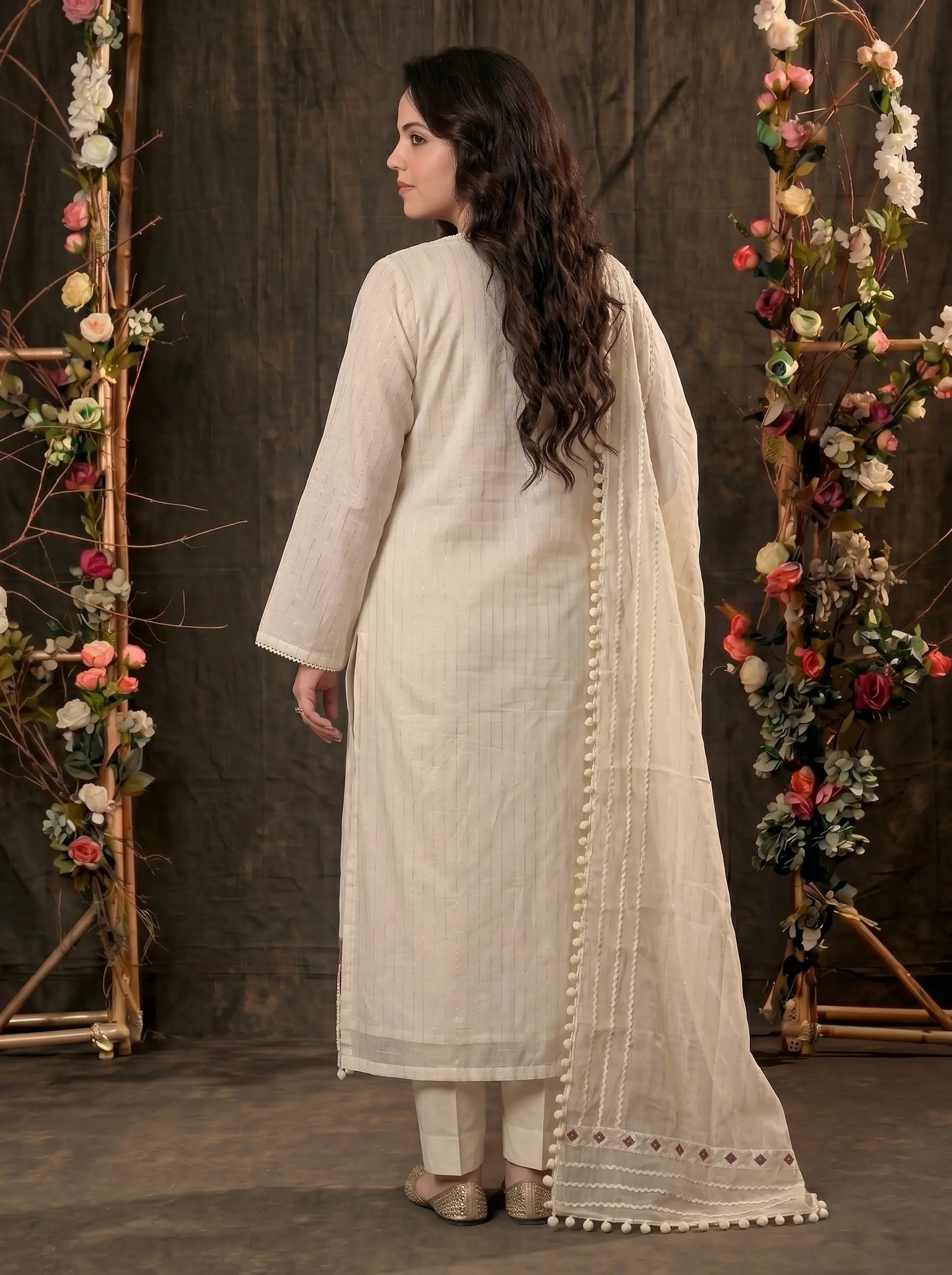 Premium Pakistani Mull Cotton Suit with Mirror & Thread Embroidery