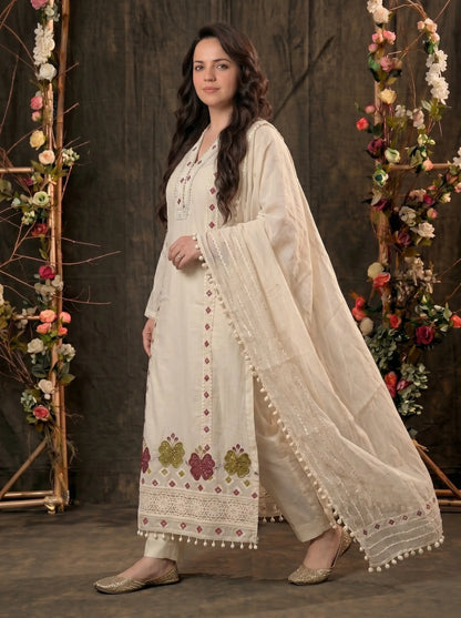 Premium Pakistani Mull Cotton Suit with Mirror & Thread Embroidery